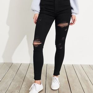 Hollister Black High Rise Destroyed Super Skinny